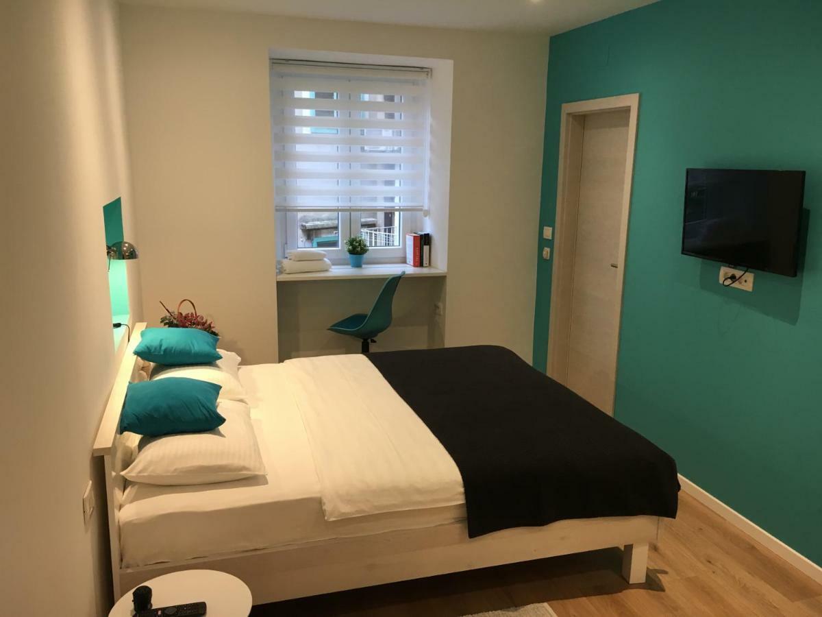 Adria Appartement Rijeka Buitenkant foto