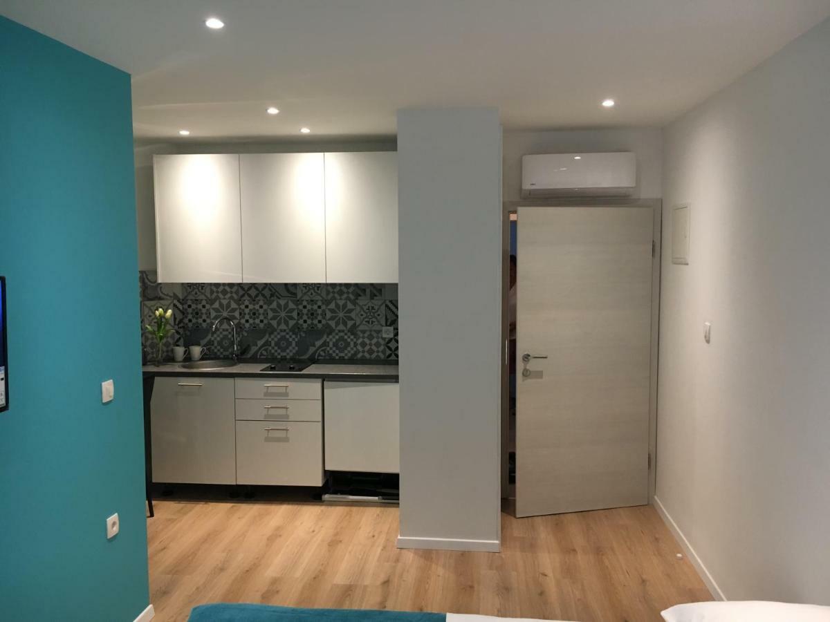 Adria Appartement Rijeka Buitenkant foto